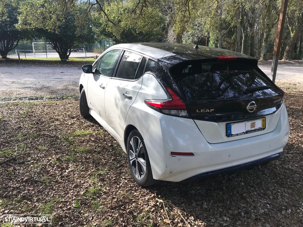 Nissan Leaf 40 kWh Tekna - 12