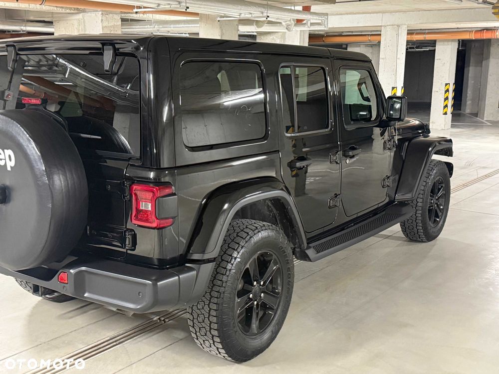 Jeep Wrangler - 3