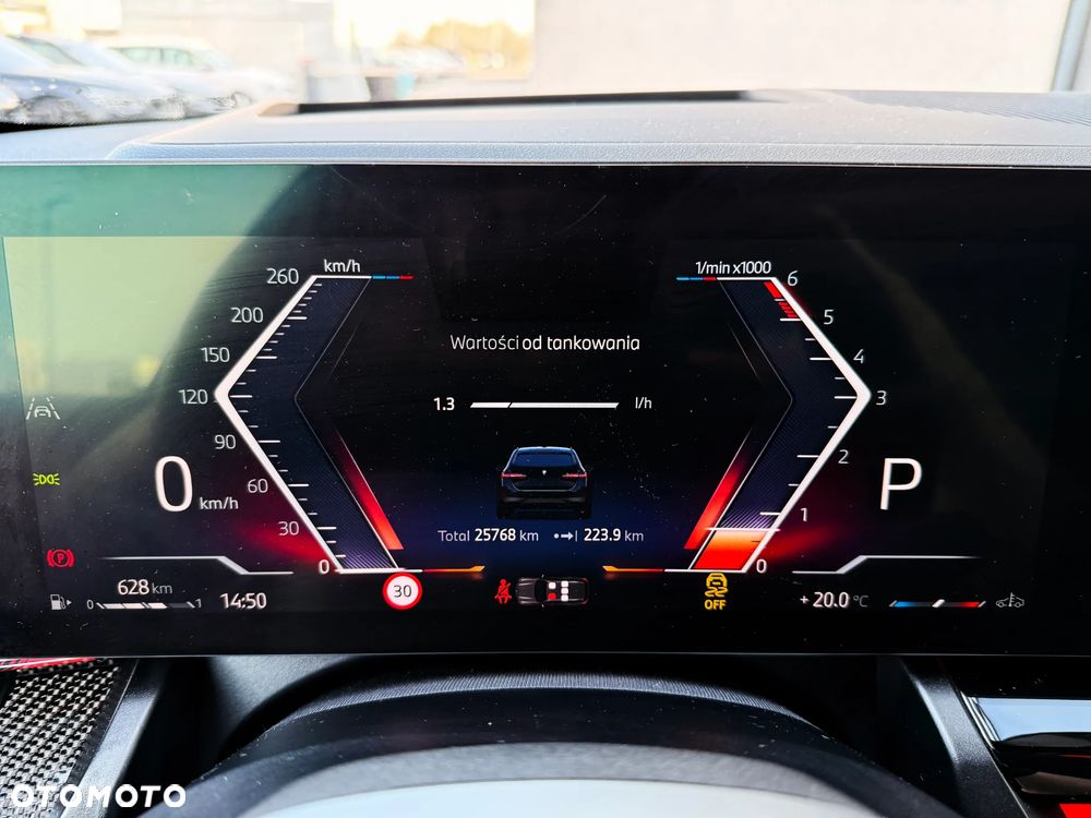 BMW Seria 5 540d xDrive - 34