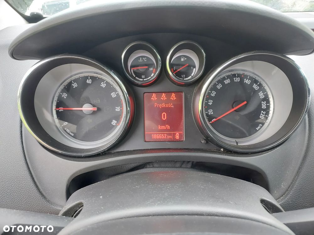 Opel Meriva 1.4 T Cosmo - 9