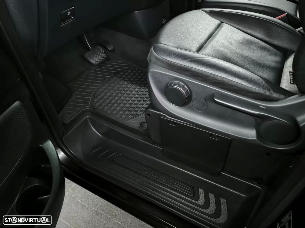 Mercedes-Benz Vito Tourer Extra-Longa HA Aut. SELECT - 33