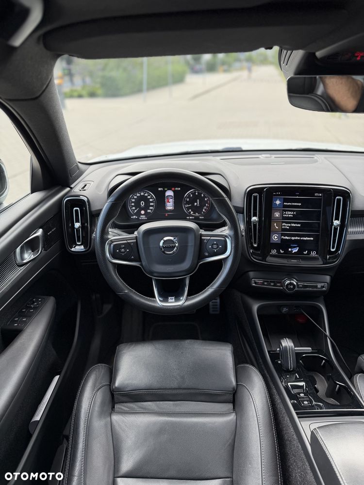 Volvo XC 40 - 6