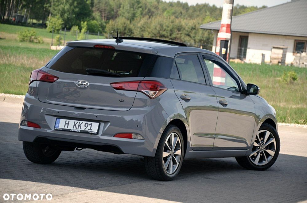 Hyundai i20 - 11