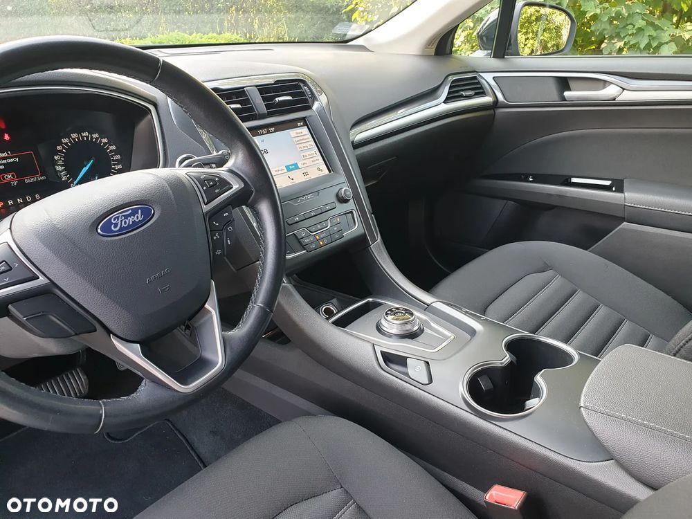 Ford Mondeo 2.0 TDCi Ambiente Plus PowerShift - 20