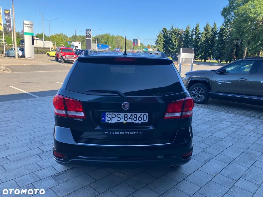 Fiat Freemont 2.0 Multijet Lounge AWD - 9