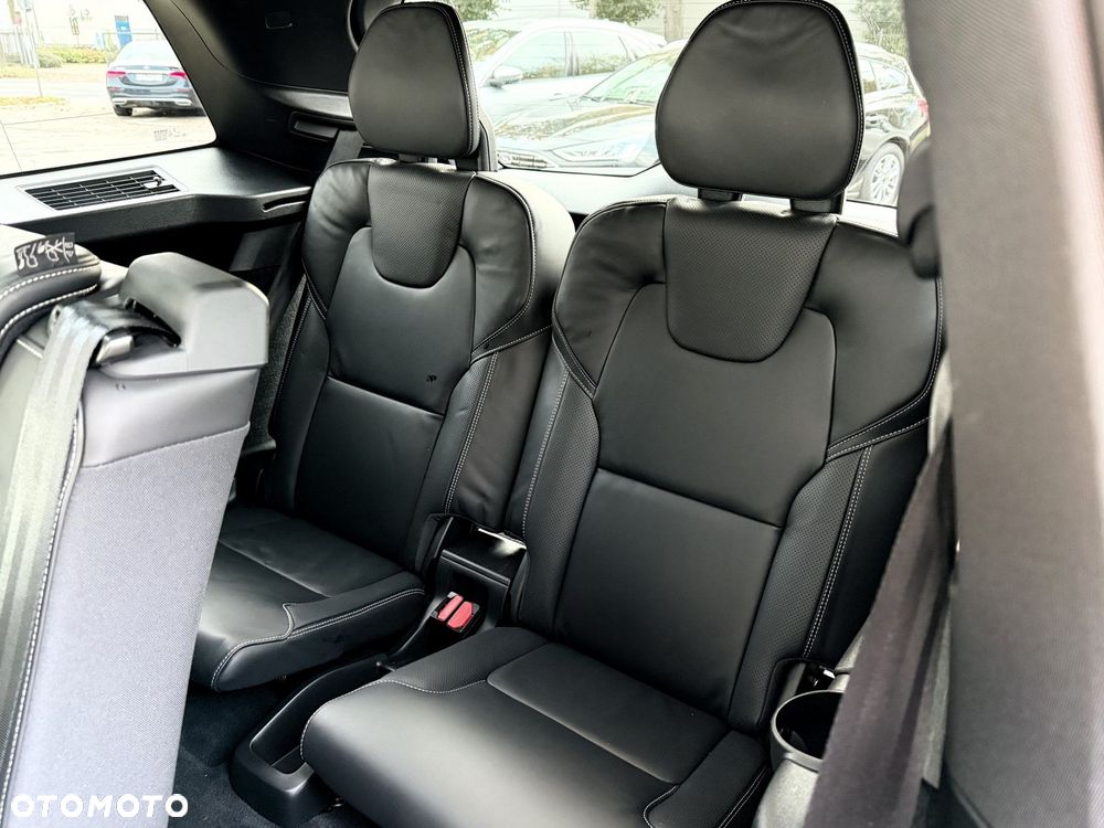 Volvo XC 90 - 19