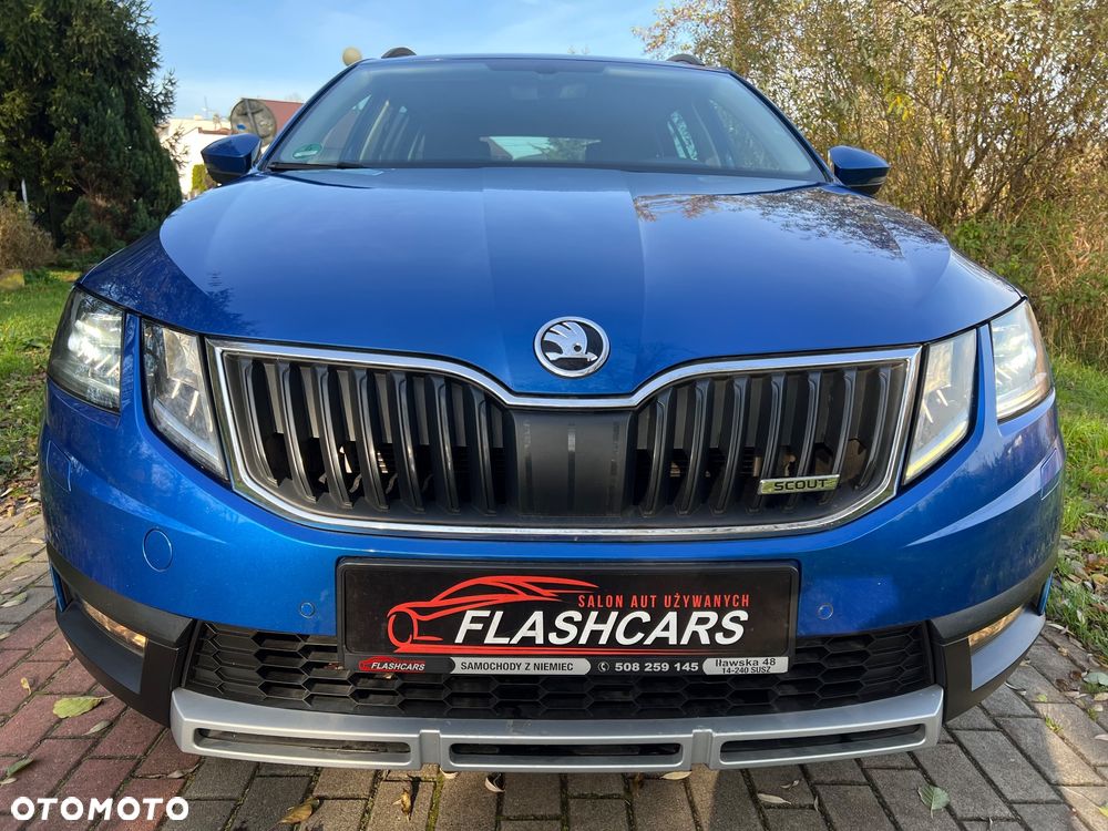 Skoda Octavia Scout 2.0 TDI 4x4 DSG - 8