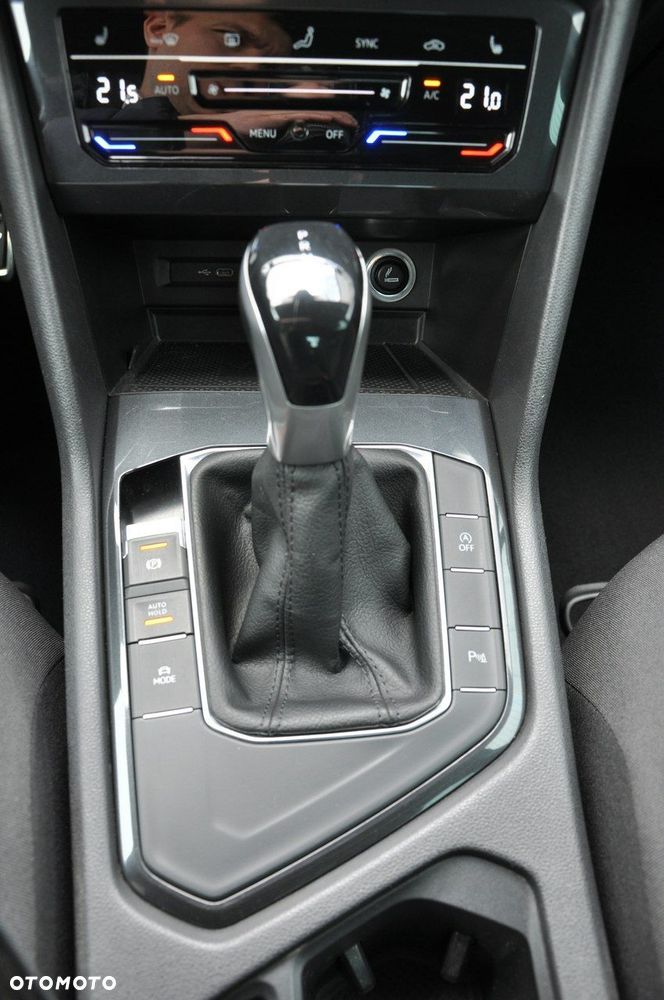 Volkswagen Tiguan 1.5 TSI EVO Life DSG - 25