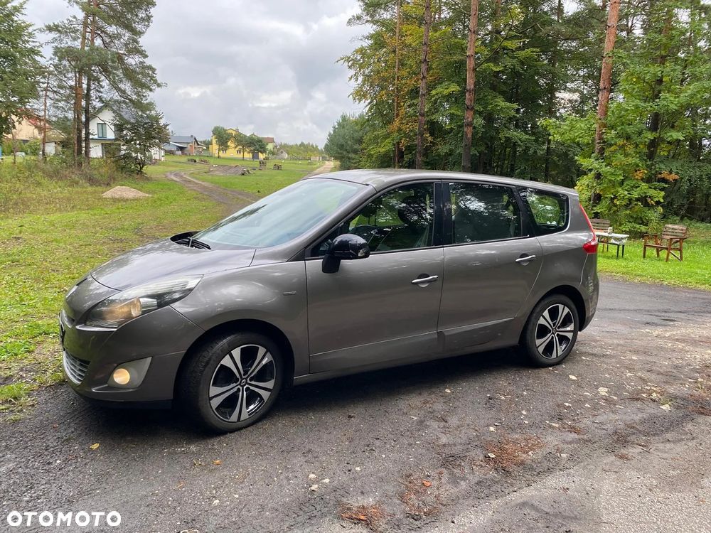 Renault Grand Scenic Gr 1.4 16V TCE Bose Edition - 10