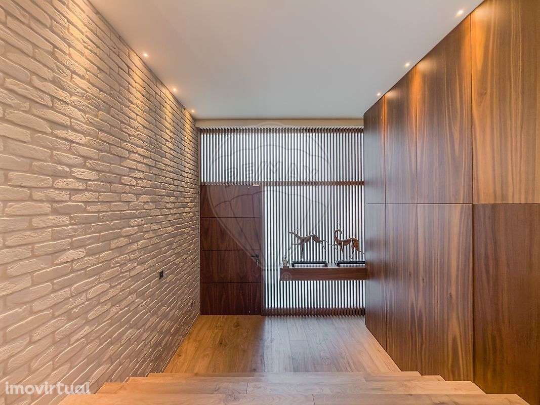 Moradia T5 para venda - Grande imagem: 2/50