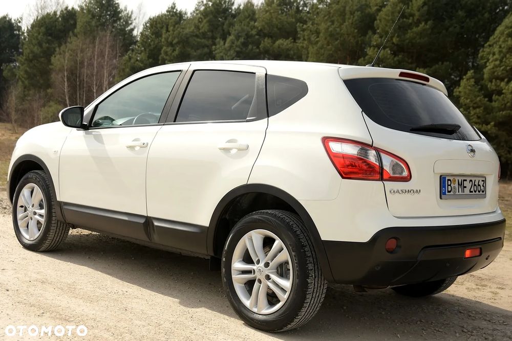 Nissan Qashqai 1.6 visia Start/Stop - 5