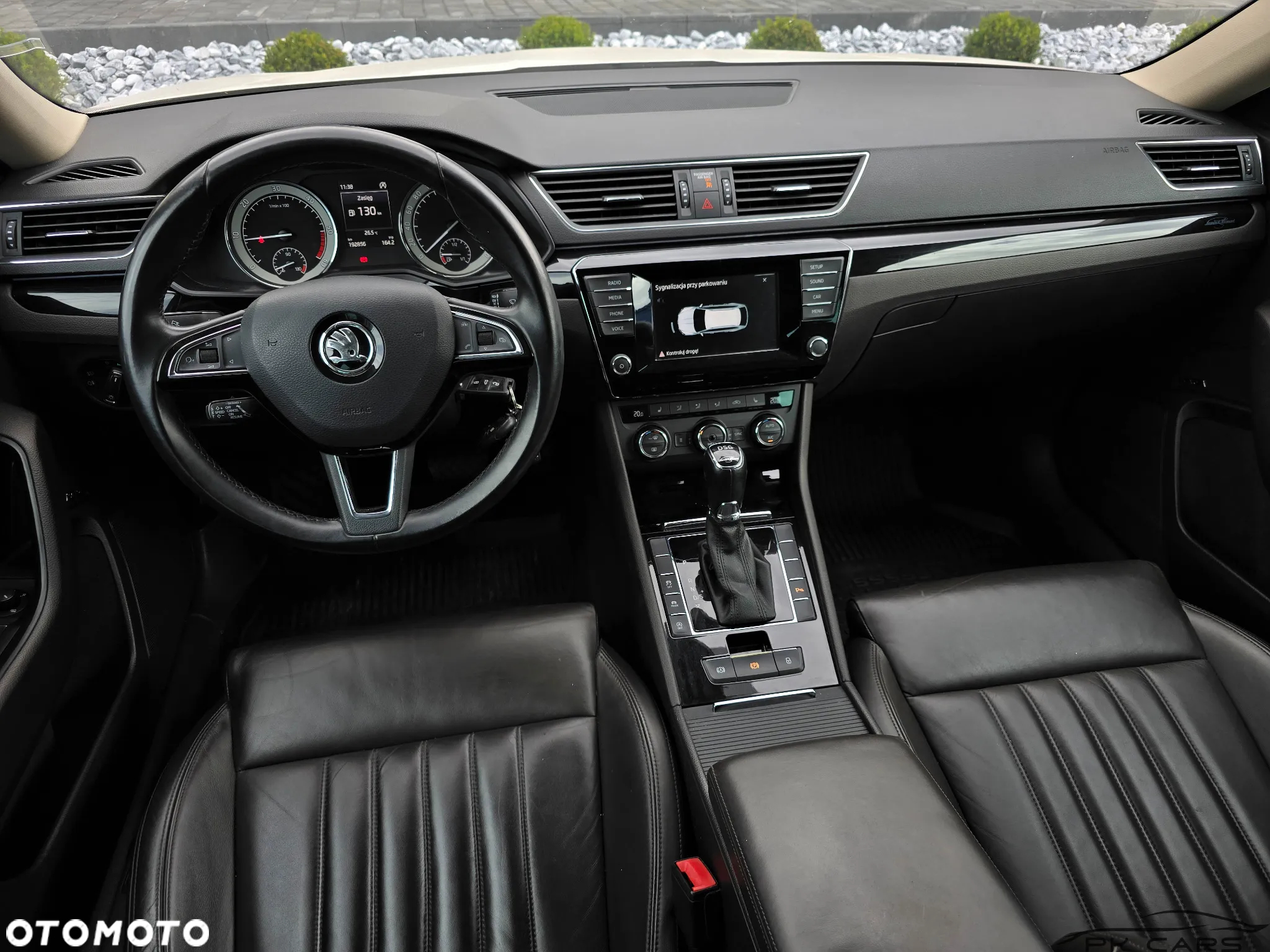 Skoda Superb Combi 2.0 TDI 4x4 DSG L&K - 23