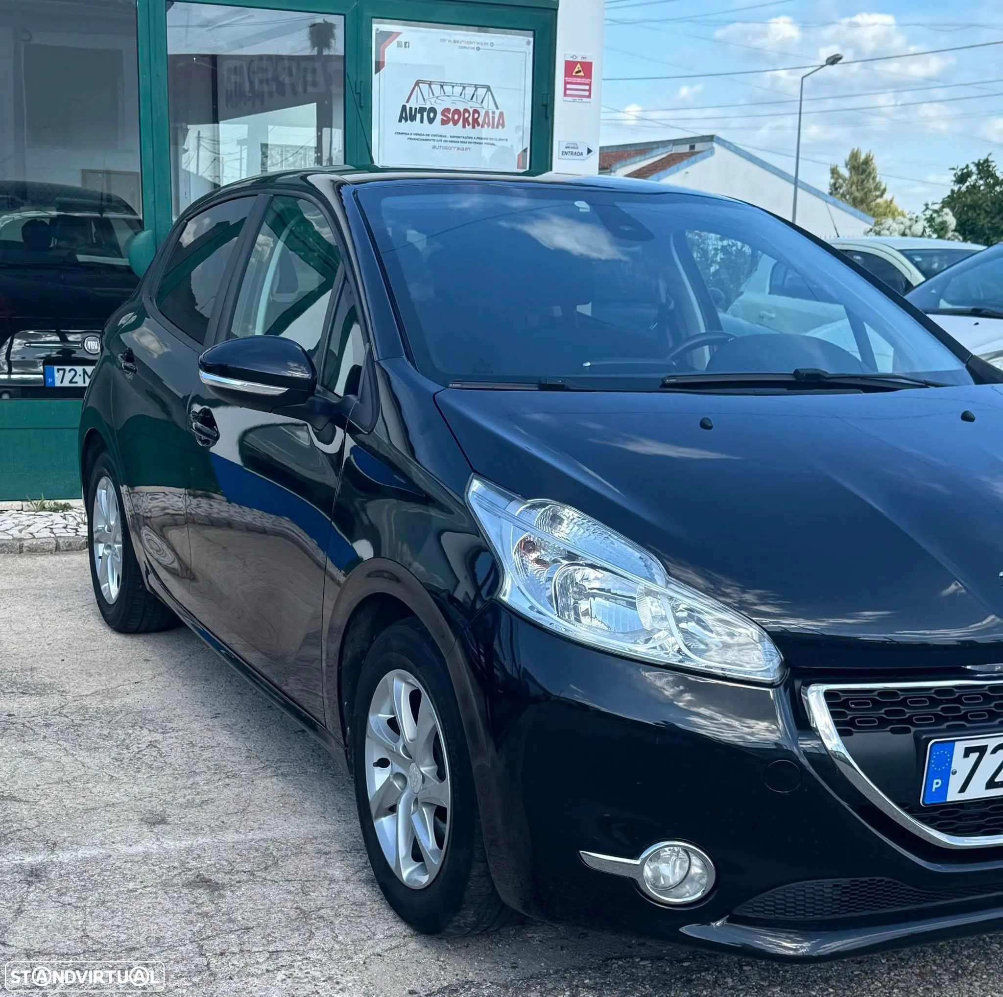Peugeot 208 1.4 HDi Allure - 3