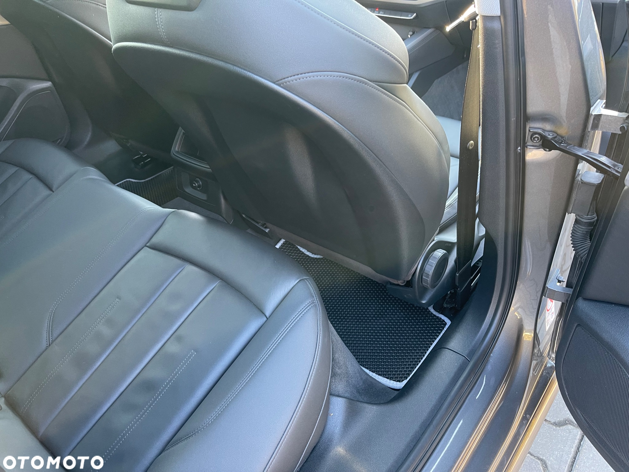Audi A4 Avant 40 TDI S tronic advanced - 13