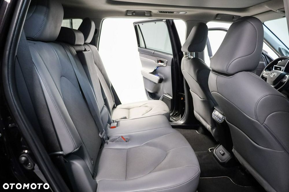 Toyota Highlander 2.5 Hybrid Executive - 25