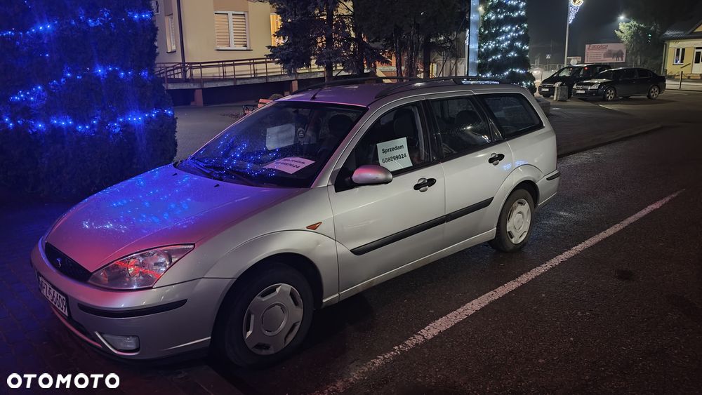 Ford Focus 1.6 Futura - 5