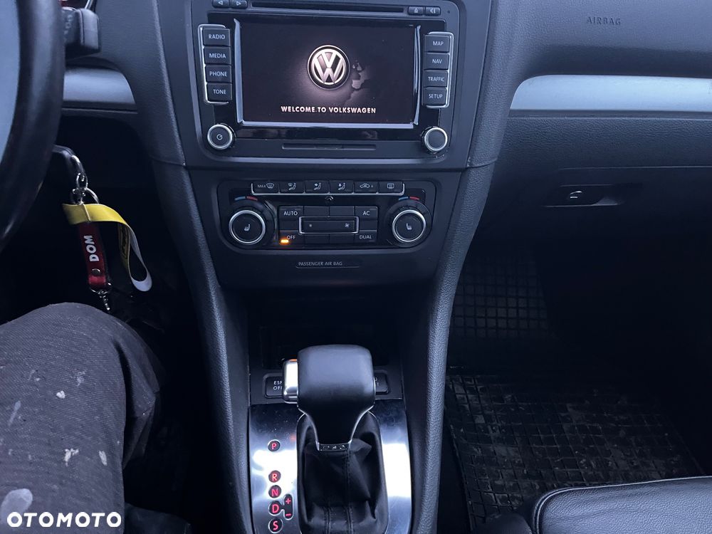 Volkswagen Golf 1.4 TSI DSG Highline - 22