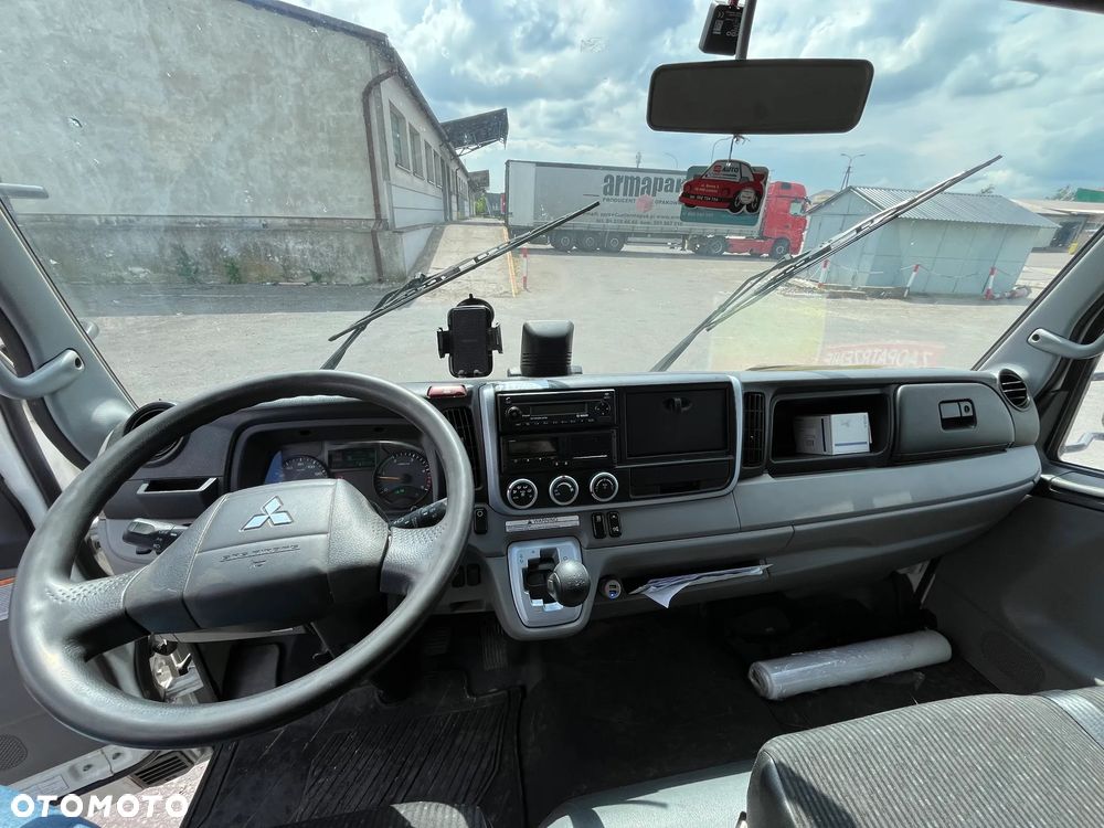 Mitsubishi FUSO CANTER - 13