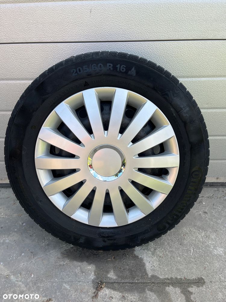 Ford Mondeo 1.8 TDCi Ambiente - 25