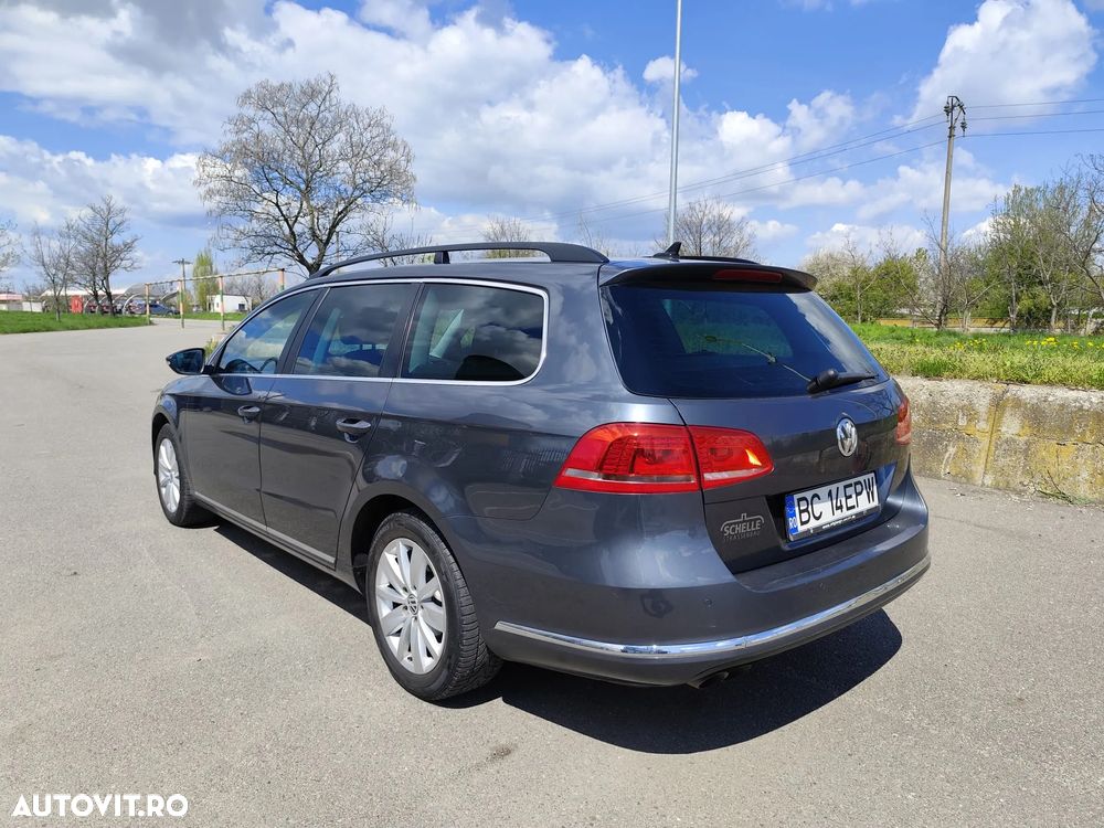 Volkswagen Passat - 2