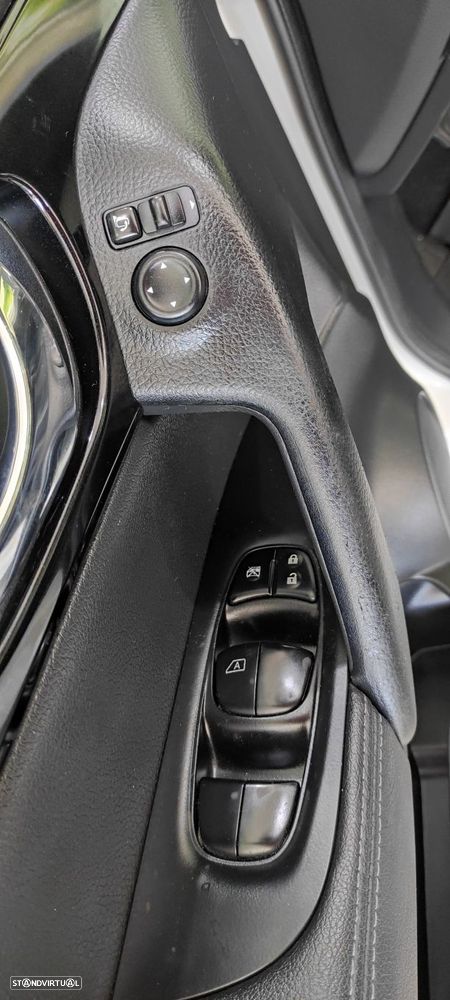 Nissan Qashqai 1.6 dCi Tekna Sport 18 S&S - 42