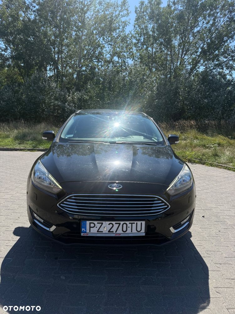 Ford Focus 1.0 EcoBoost Titanium - 3