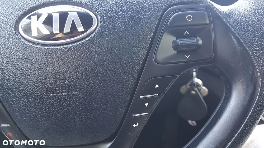 Kia Ceed - 21