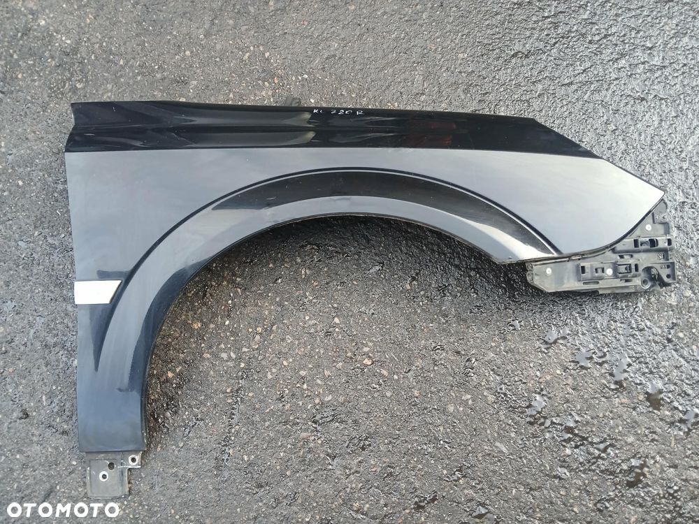 Opel Vectra C Lift Błotnik prawy kod lakieru Z20R - 1