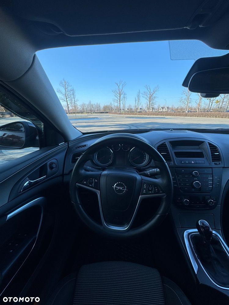 Opel Insignia - 13