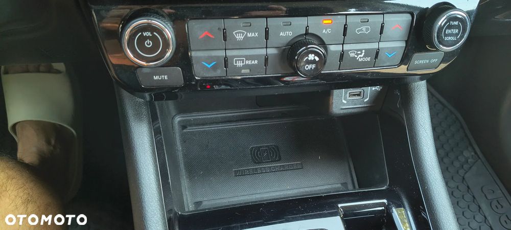 Jeep Compass 1.3 TMair Longitude FWD S&S DDCT - 17