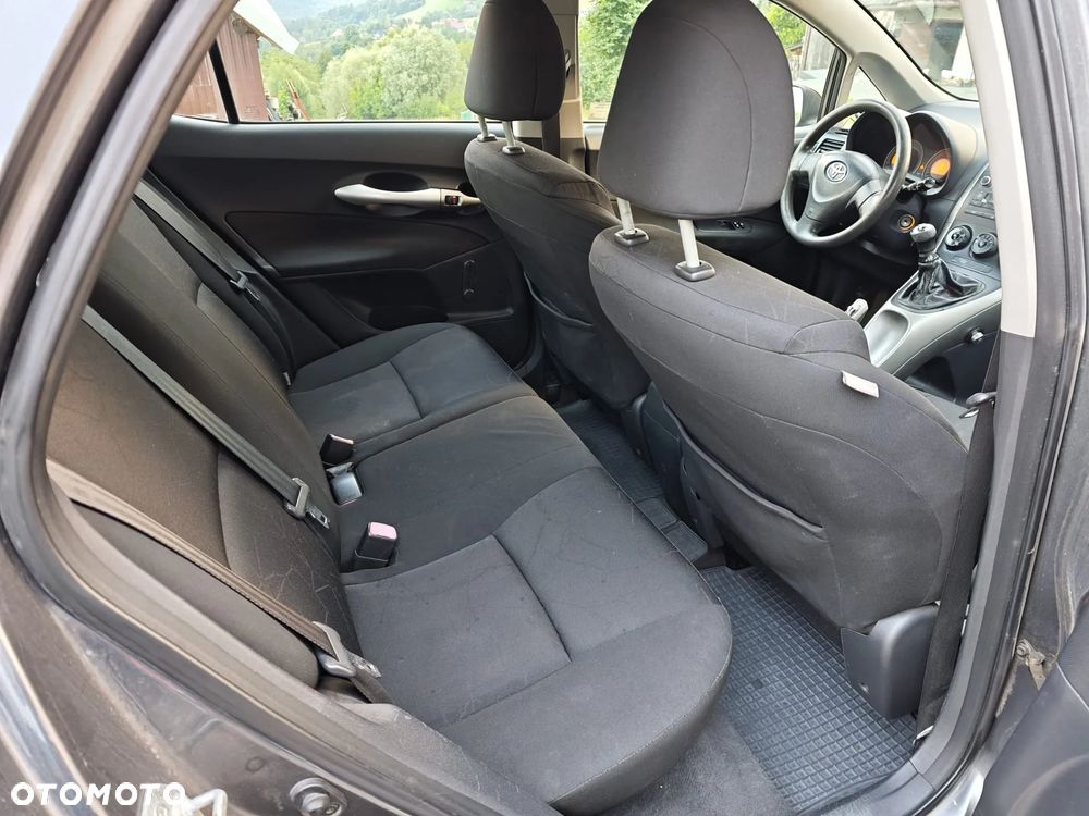 Toyota Auris - 9