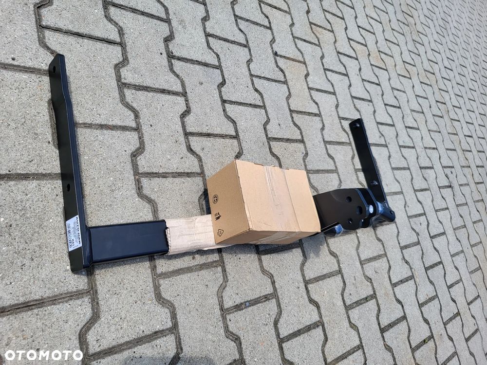 Hak holowniczy  Volkswagen GOLF VII  Sportsvan  od 06.2014r. kula odkęcana - 1