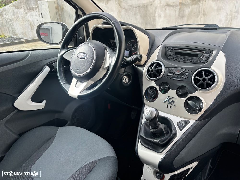 Ford KA 1.2 Titanium X - 25