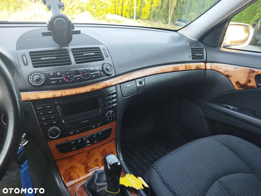 Mercedes-Benz Klasa E 220 CDI T Elegance - 12