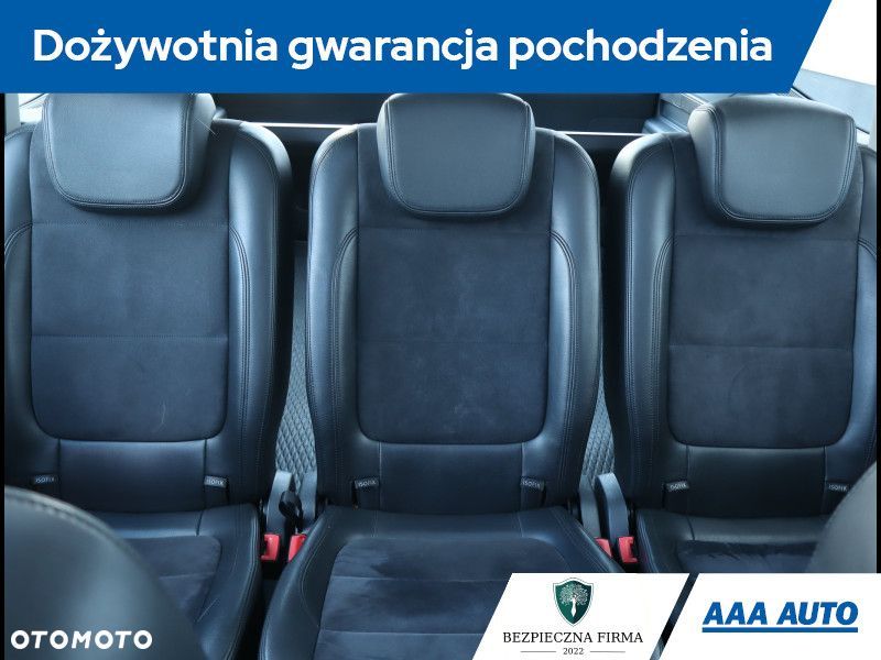 Volkswagen Sharan - 11