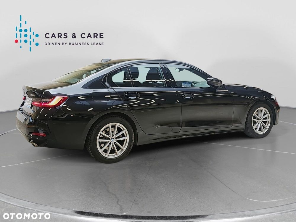 BMW Seria 3 318d - 22