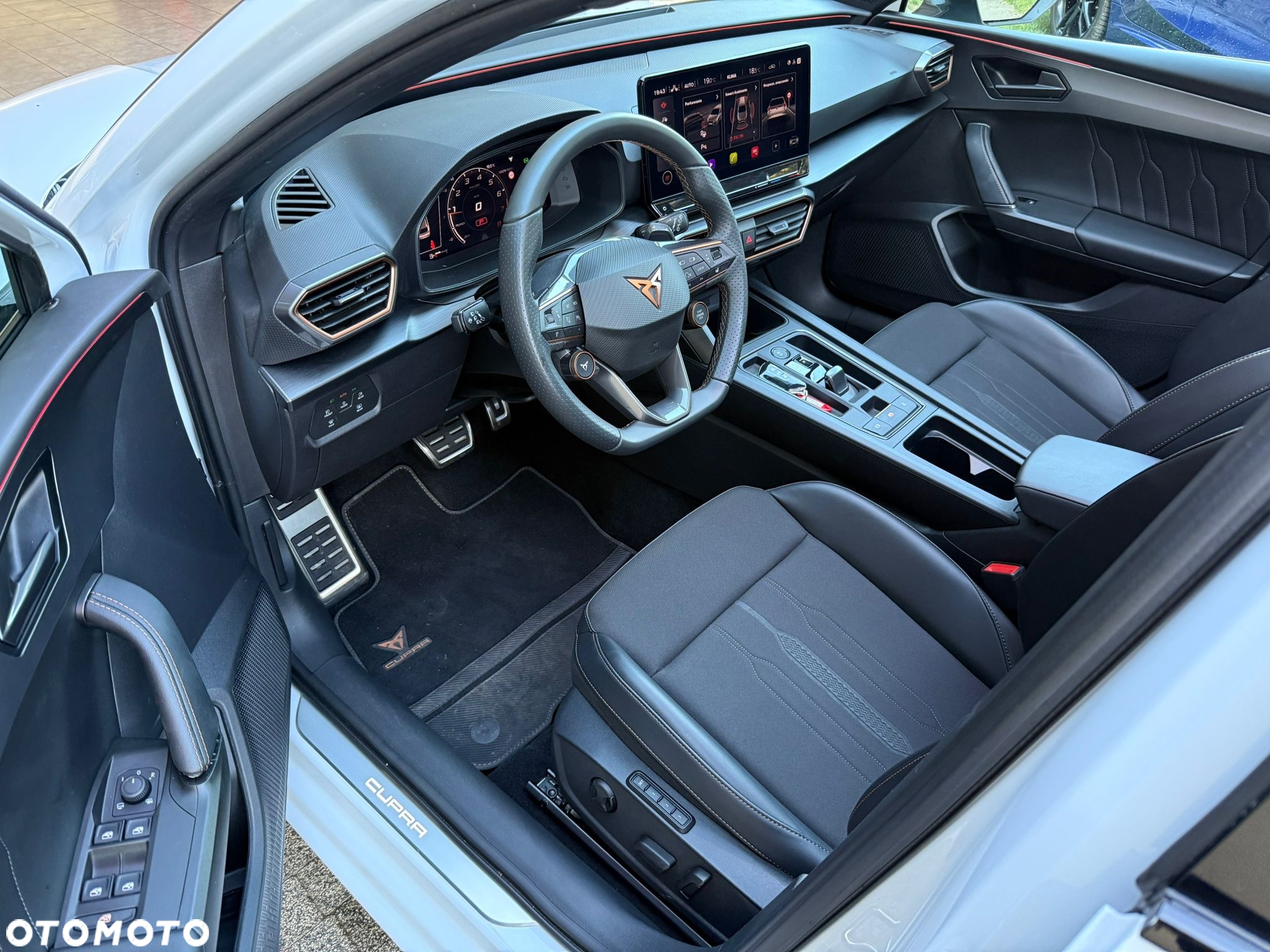 Cupra Leon 2.0 TSI 4Drive VZ DSG - 4