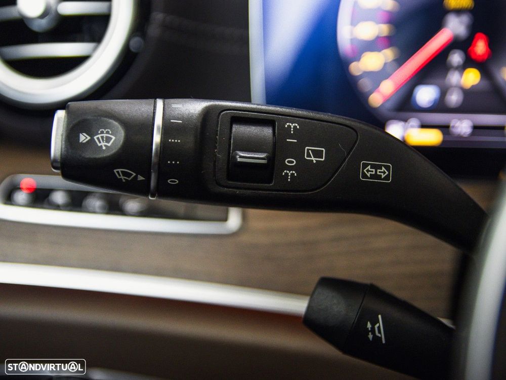 Mercedes-Benz E 220 d 4-Matic All Terrain Avantgarde + - 36