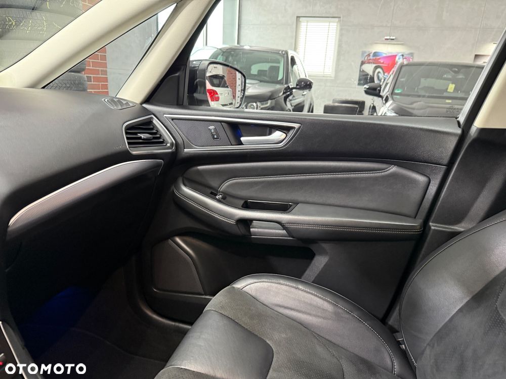 Ford S-Max 1.5 Eco Boost Start-Stopp Titanium - 28