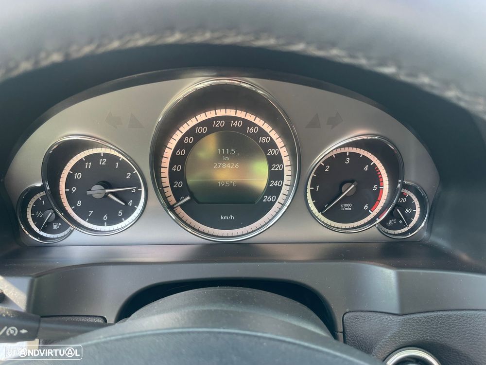 Mercedes-Benz E 250 CDi Elegance BlueEfficiency - 17