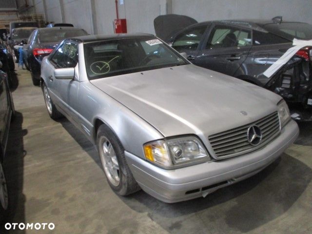Mercedes-Benz SL - 1