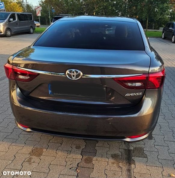 Toyota Avensis 1.8 Prestige MS - 6