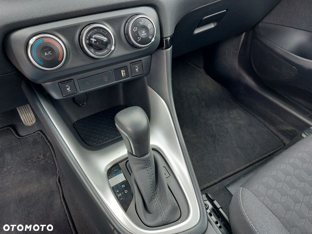 Toyota Yaris - 29