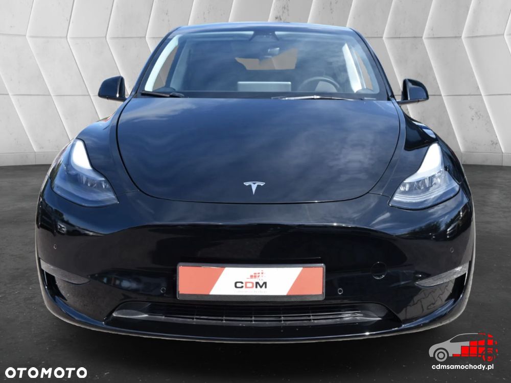 Tesla Model Y - 5