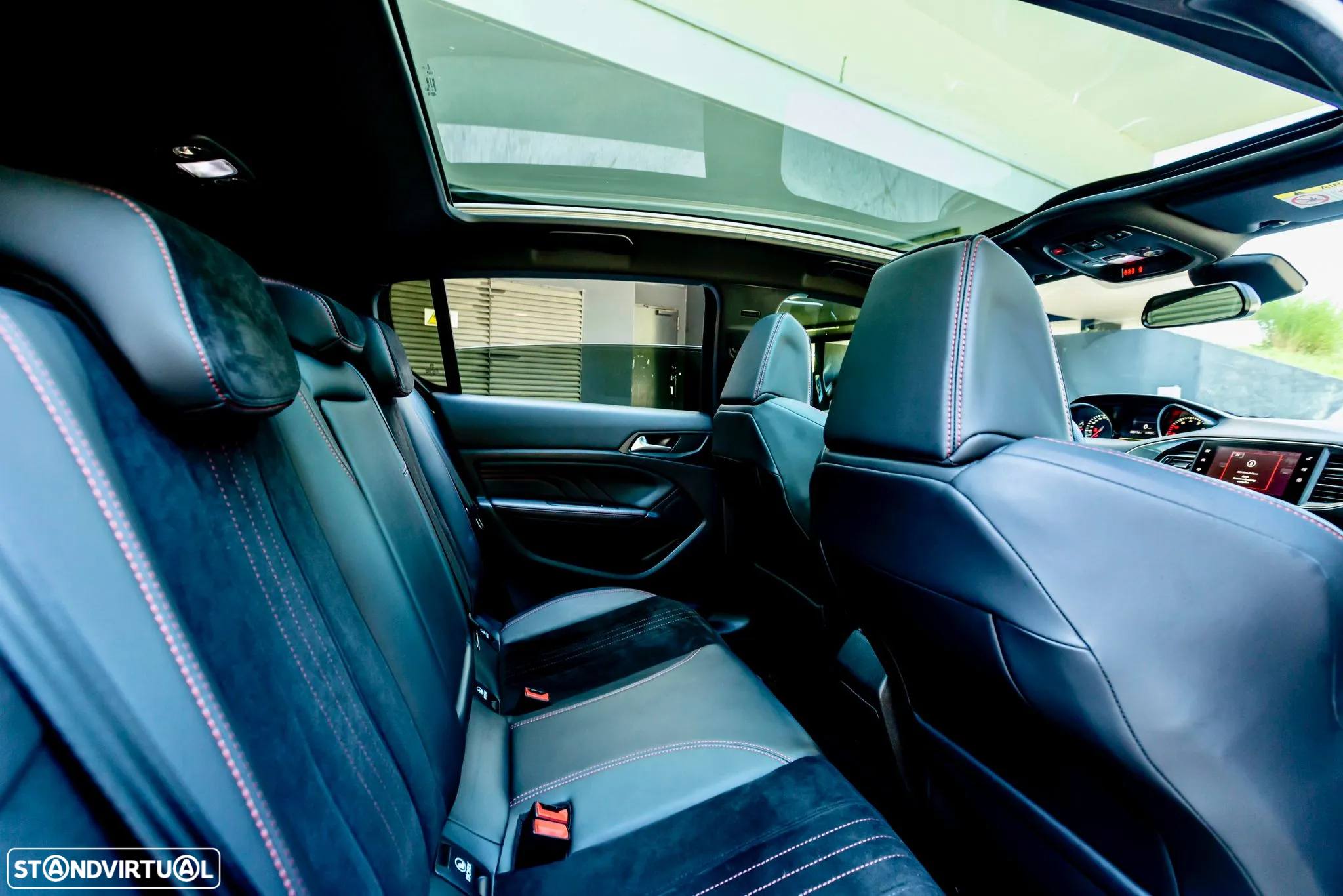 Peugeot 308 1.6 e-THP GTi - 8