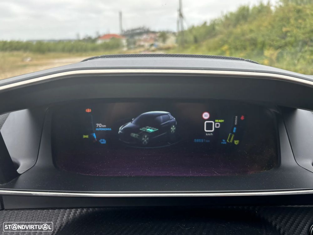 Peugeot e-208 50 kWh GT - 16