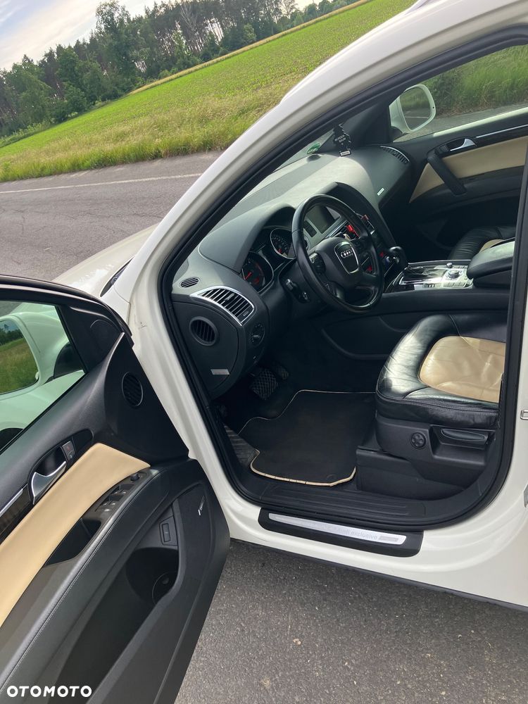 Audi Q7 3.0 TDI DPF quattro tiptronic - 10