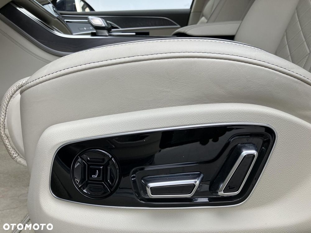 Audi A8 - 14