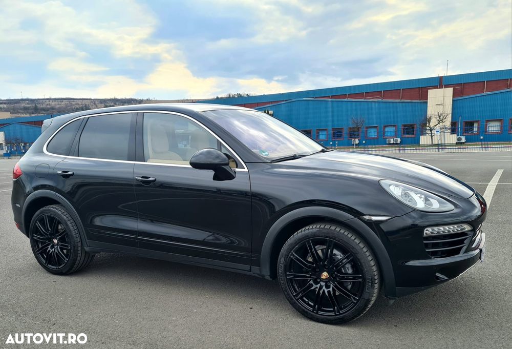 Porsche Cayenne Diesel Tiptronic S - 13