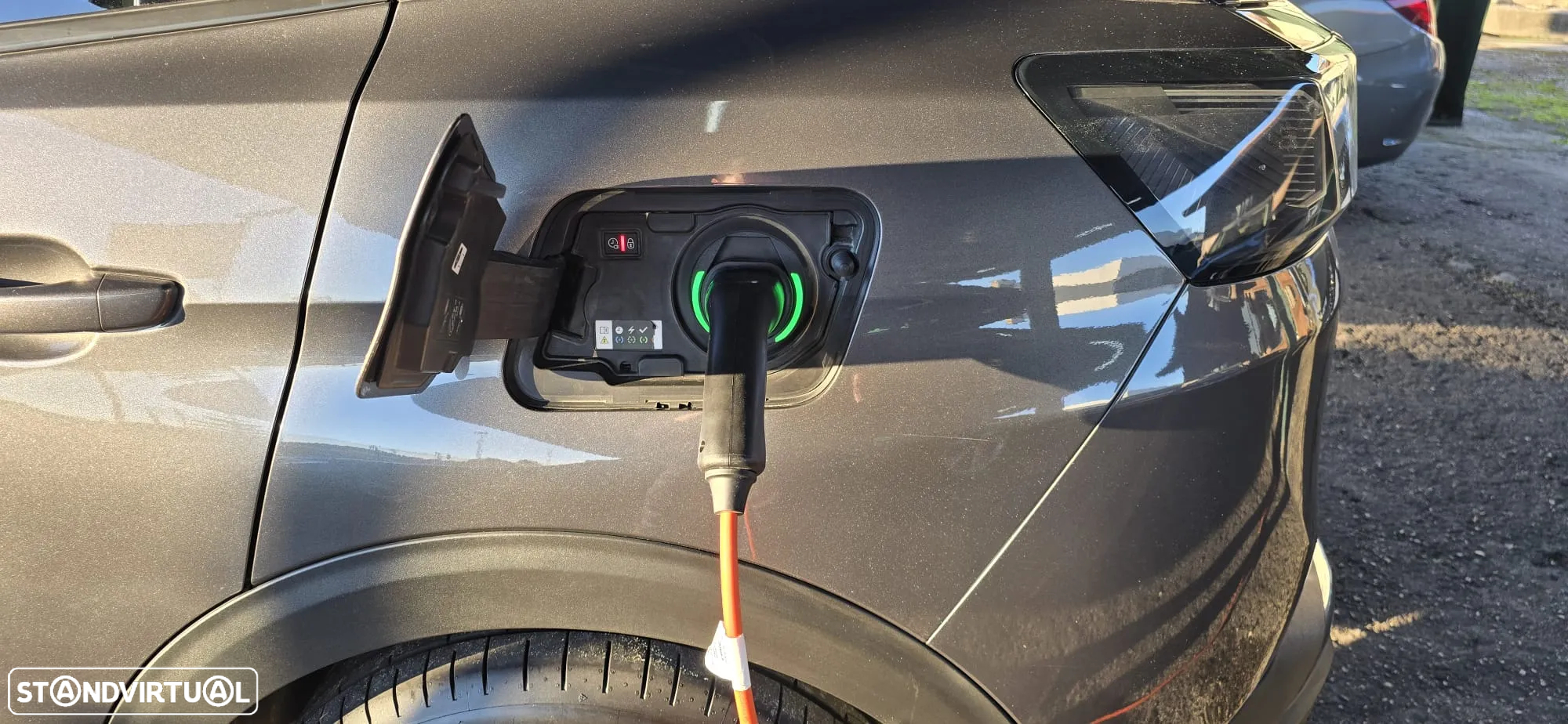 Peugeot 3008 1.6 Hybrid Allure Pack e-EAT8 - 56